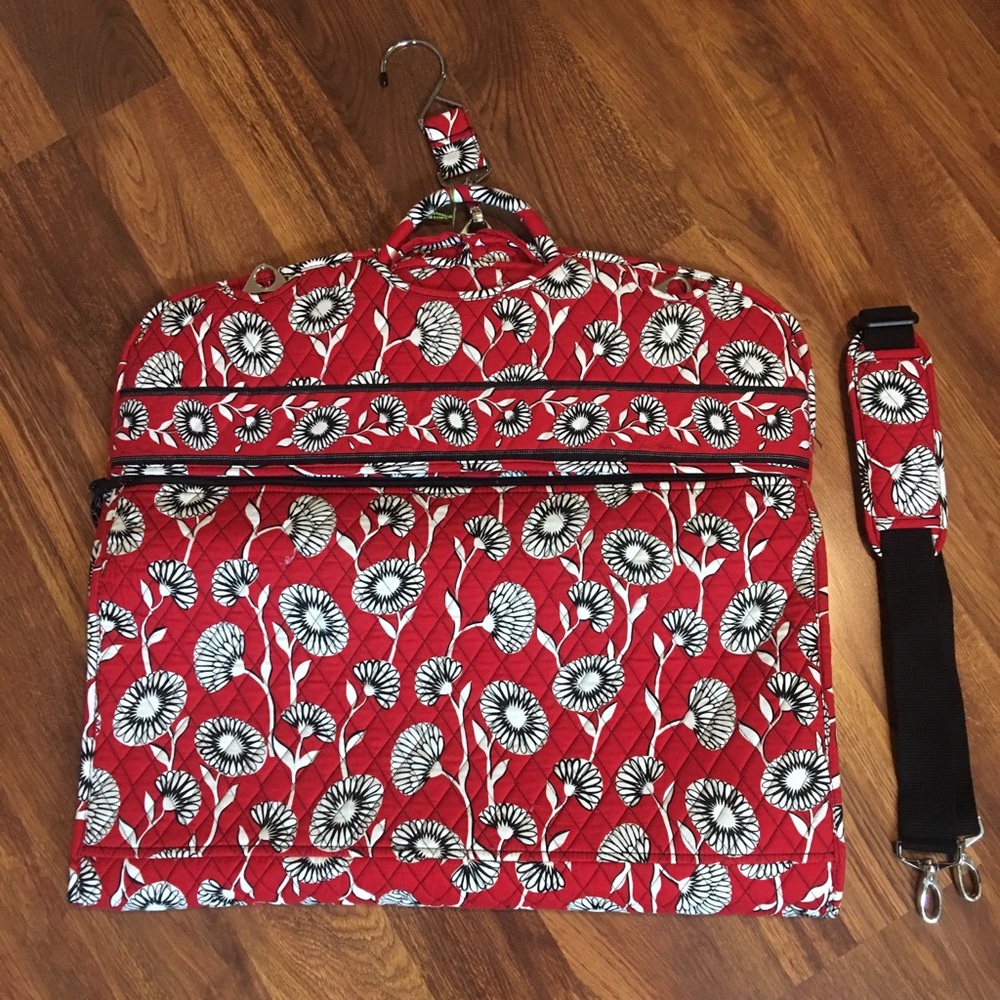 Vera Bradley Deco Daisy Garment Travel Bag NWT